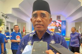 Gubernur Anwar Hafid instruksikan pengecekan dampak gempa Parigi Moutong