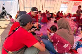 Telkomsel percepat pemulihan jaringan pascagempa M7,7 di NTT