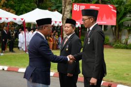 Staf KBRI Yangon dapat apresiasi Presiden Prabowo di momen HUT RI