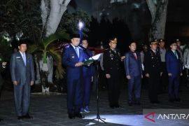 Bupati Inhu pimpin apel renungan suci