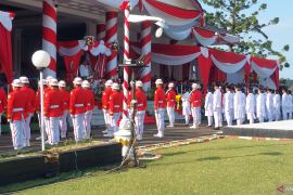 Tokoh pejuang Bengkulu ingatkan masyarakat hindari sikap saling hujat