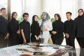 Saskara angkat seni tenun Minangkabau lewat koleksi Bungo Ameh
