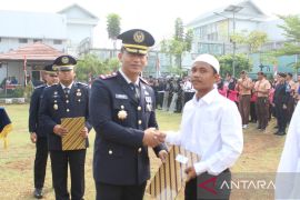 21 warga binaan Lapas Cikarang bebas di Hari Kemerdekaan