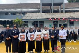 HUT Ke-81 RI, 374 warga binaan Lapas Perempuan Palembang terima remisi