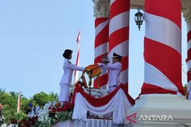 Wali Kota Bengkulu ajak warga kompak untuk membangun kemajuan daerah