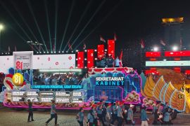 Seskab Teddy ikut ramaikan Karnaval Bersatu Harmoni Nusantara 2026
