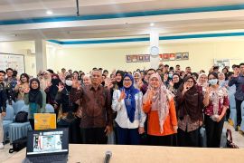 138 petugas SPPG di Makassar dilatih deteksi dini keamanan pangan MBG