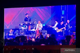 Artis Dewa 19, Ari Lasso, Mulan Jameela semarakkan HUT ke-81 RI