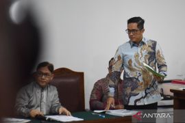 Usai praperadilan, kuasa hukum dan Febrie bahas langkah selanjutnya