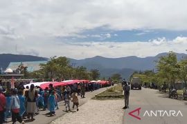 Bendera Merah Putih 81 meter terbentang di Kobakma Papua Pegunungan