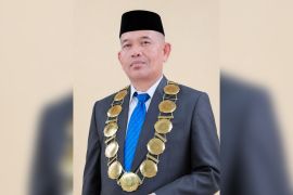 Syarifuddin Tundreng resmi dilantik jadi Rektor USN Kolaka periode 2026--2030
