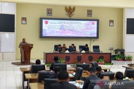 Seluruh Fraksi DPRD HST setujui usulan perubahan APBD 2026