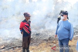 Bupati Kotim kerahkan OPD bantu suplai air pemadaman karhutla