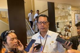 Pemkot Mataram mengumpulkan bantuan untuk bencana gempa NTT lewat sekolah-OPD