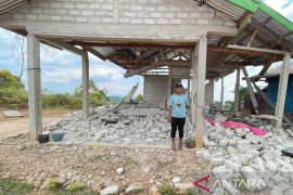 Gempa magnitudo 5,7 kembali guncang NTT pada Rabu malam