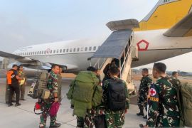 TNI AU kirim tenaga kesehatan bantu korban gempa di NTT