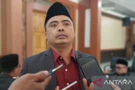 Komisi I DPRD minta Gubernur NTB evaluasi kinerja kepala OPD
