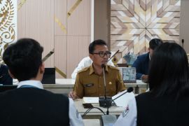 Sekretariat DPRD Jabar: Paripurna HUT 81 Jabar bertema Jabar Tandang