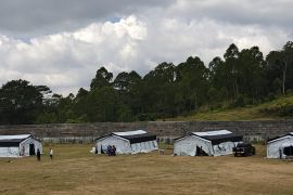 NTT quake - Two field hospitals set up to maintain health services