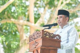 Gubernur: Pergantian pimpinan DPRD Touna wewenang parpol
