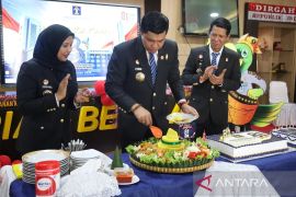 Penuh kebersamaan, Tasyakuran Hari Pengayoman ke-81 pererat kekeluargaan jajaran Kemenkum Riau