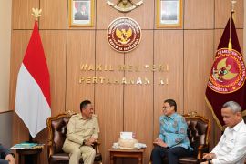 BPOM, URI explore AI training for future leaders