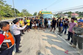 Parkir inap di Area SPBU Sengkawit Bulungan mulai ditindak