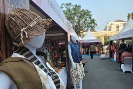 Sambut HUT ke-81 Jateng, ratusan UMKM pameran di halaman kantor gubernur