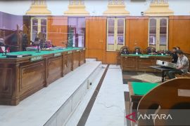 Hakim vonis Dirut PT Bismacindo Perkasa 7,5 tahun penjara dalam kasus korupsi smartboard