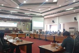 DPRD HSS-eksekutif atur jadwal bahas APBD Perubahan agar segera ditetapkan
