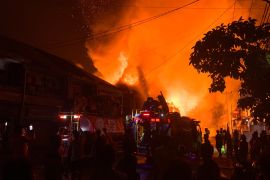 48 ruko di Pasar Sungai Duri Bengkayang ludes terbakar