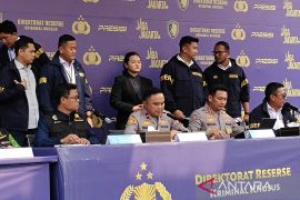Polisi bongkar meterai palsu dengan kerugian negara Rp1 triliun