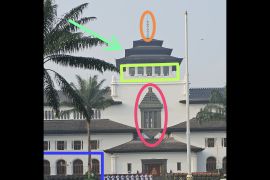Siapa pernah naik ke atas Gedung Sate?