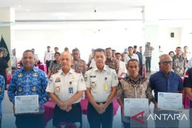 Imigrasi Maluku bentuk desa binaan di Aru perkuat pengawasan WNA