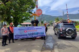 KAI Divre II Sumbar perkuat upaya preventif cegah kecelakaan di perlintasan sebidang