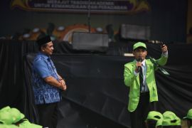 Wagub Jateng Taj Yasin Maimoen buka-bukaan rencana pembangunan tanggul laut Jateng di depan 4.623 mahasiswa baru UIN Walisongo