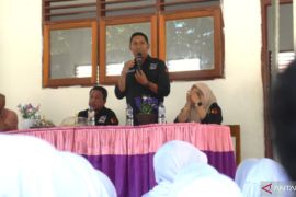 Bawaslu Gorontalo beri pemahaman bahaya politik uang pada siswa