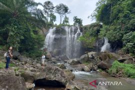 Pemkab Bengkulu Tengah perketat perizinan sektor pariwisata
