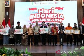 OJK Riau perkuat budaya menabung dan literasi keuangan pelajar