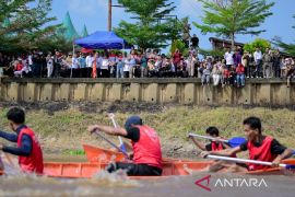 PHR bersama Pemkab Bengkalis dan Masyarakat hidupkan Desa Wisata Balai Pungut melalui Festival Pacu Sampan