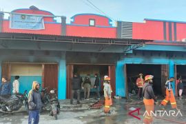 Pemkab Jayawijaya kerahkan tiga armada padamkan kebakaran SPPG