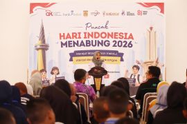 Bank Kalsel dan OJK edukasi ratusan pelajar dan buka 230 rekening SimPel