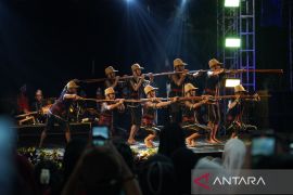 Banjarmasin gelar festival karya tari daerah jaga tradisi 5 abad usia kota