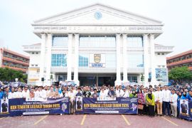 Rektor UMSU lepas 460 mahasiswa KKN Tematik Literasi ke tiga kabupaten dan kota