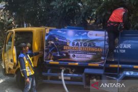 BWSK IV salurkan puluhan ribu liter air bersih akibat kekeringan