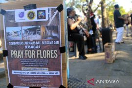 Jurnalis hingga disabilitas galang dana di CFD Bali untuk bantu korban gempa Flores