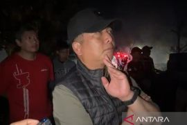 Gubernur NTB pastikan kebutuhan dasar dan pendidikan anak Sade