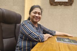 Disnaker Sleman membekali calon TKI-pekerja dengan pelatihan kerja