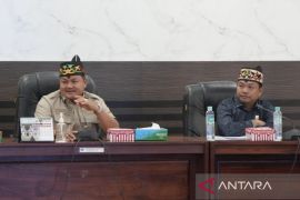 DPRD Kapuas minta pembangunan jalan wilayah hulu dilanjutkan