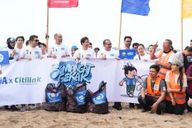 AQUA dan Citilink perkuat ekonomi sirkular lewat daur ulang plastik